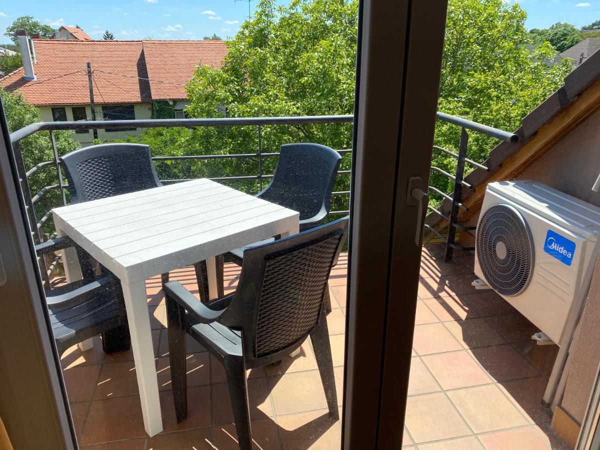 Bella Apartman 巴拉顿菲赖德 外观 照片